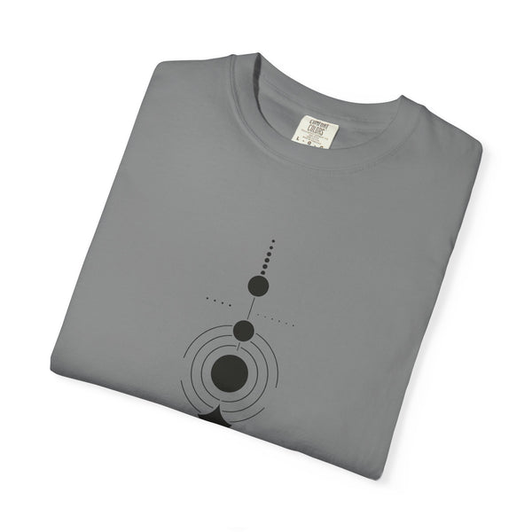 T-shirt with black geometric design Unisex Garment-Dyed T-shirt